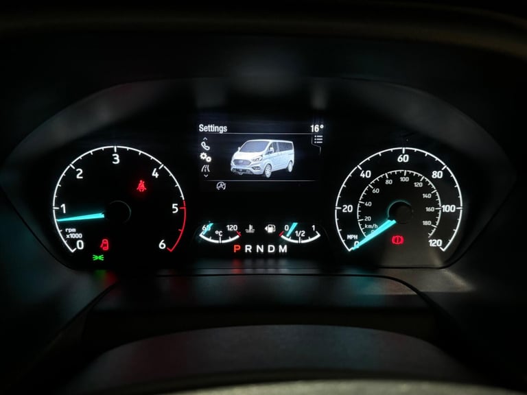 2022 Ford Tourneo Custom 2.0 EcoBlue 130ps L/R 8 Seater Titanium Auto MPV DIESEL Automatic