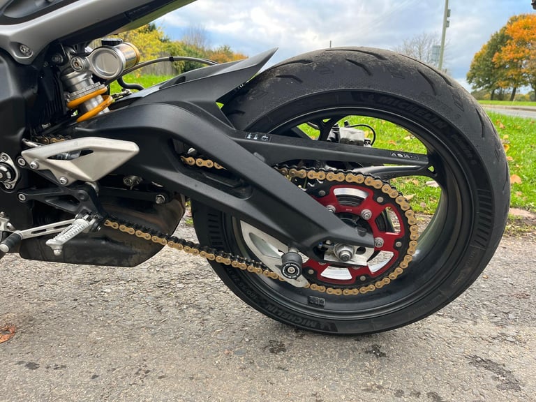 TRIUMPH STREET TRIPLE 765 RS, 2023(23), 10,107 MILES, FSH, IMMACULATE, £7995