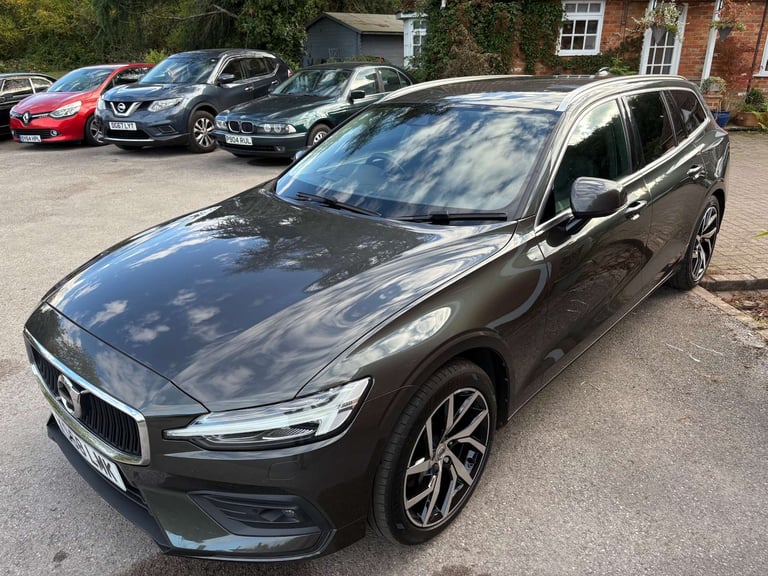 2018 Volvo V60 2.0 V60 Momentum Pro D3 Auto 5dr Estate Diesel Automatic
