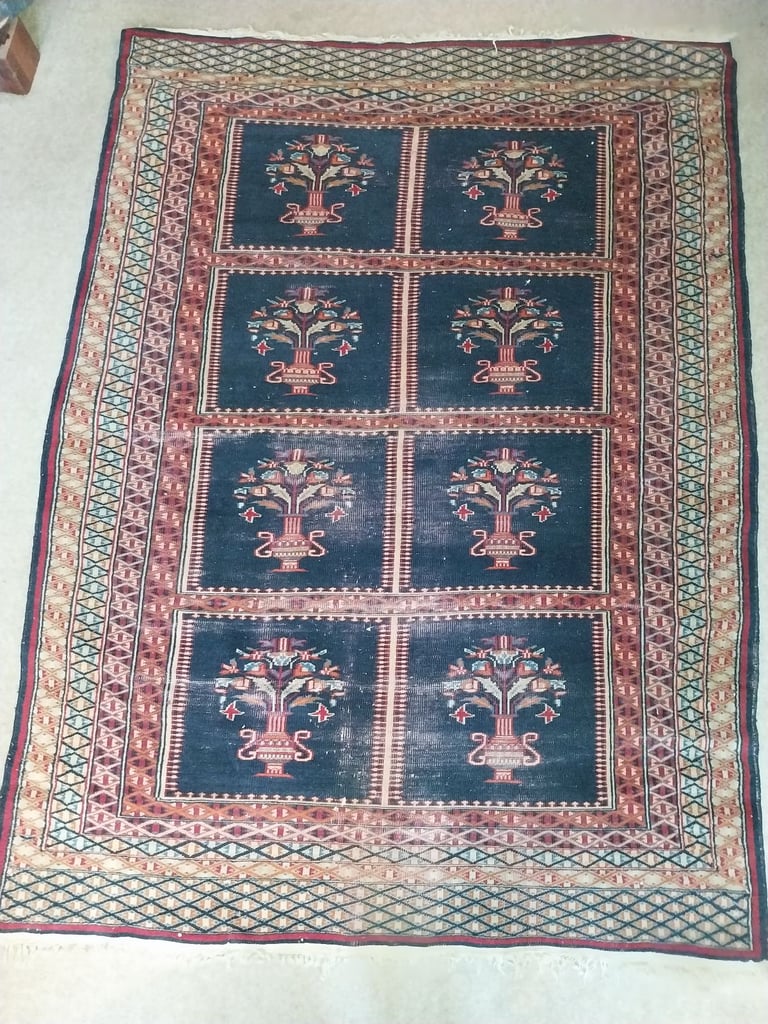 VINTAGE YALAMEH AUTHENTIC PERSIAN CARPET