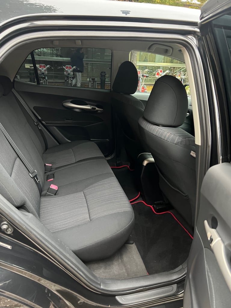 Toyota, AURIS, Hatchback, 2009, Manual, 1329 (cc), 5 doors