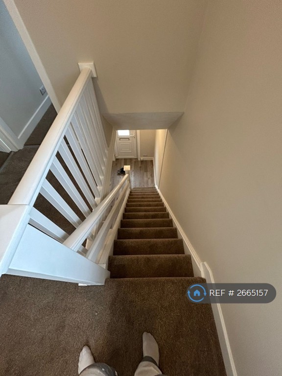 3 bedroom house in Stafford Road, Southport, PR8 (3 bed) (#2665157)