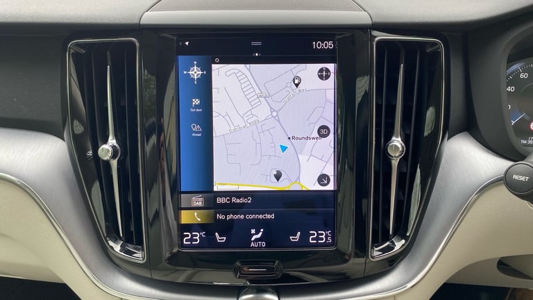 2021 Volvo XC60 2.0 B4D Momentum 5dr AWD Geartronic Diesel Estate Estate Diesel Automatic