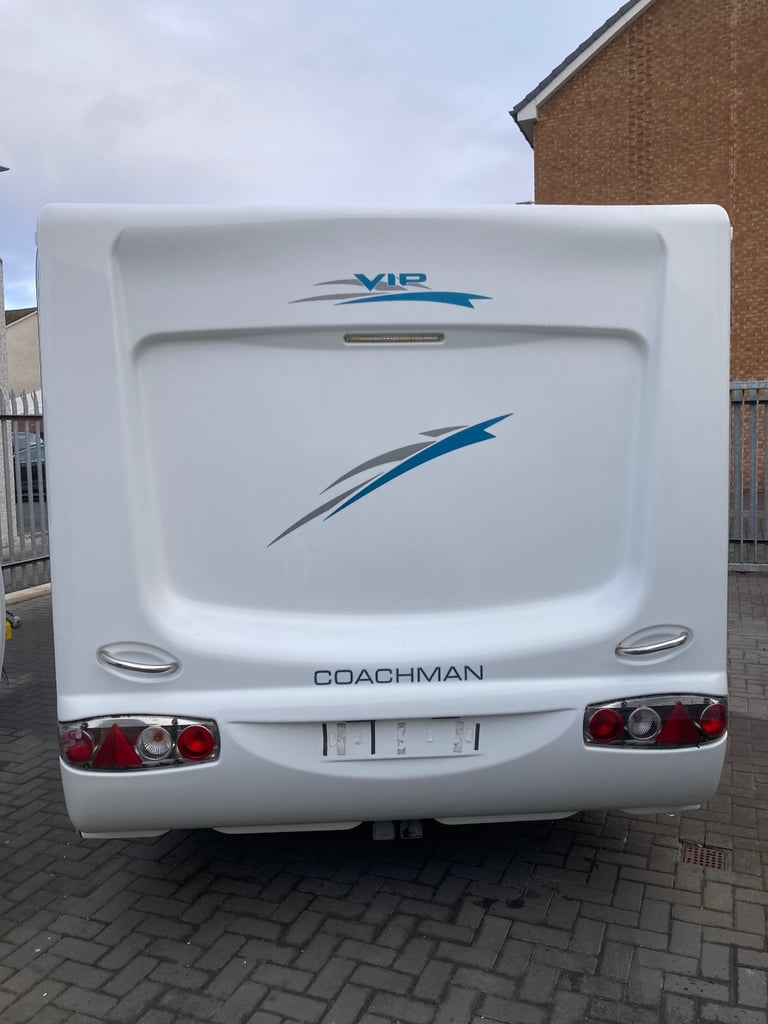 Coachman VIP 430/4 Fixed Bed
