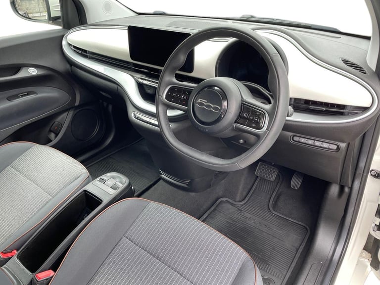 2022 Fiat 500 87kW Icon 42kWh 3dr Auto HATCHBACK ELECTRIC Automatic