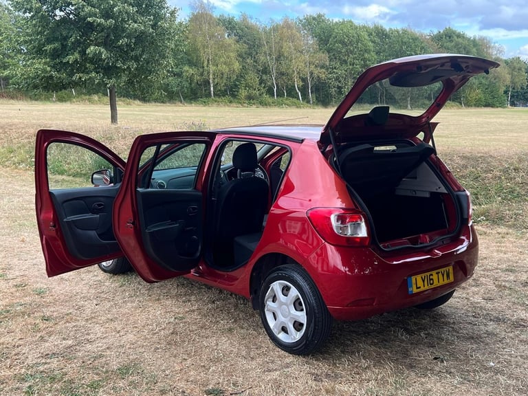 2016 Dacia Sandero Stepway 1.5 dCi Ambiance 5dr HATCHBACK Diesel Manual