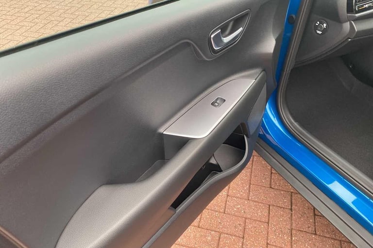 2022 Kia Stonic 1.0T GDi 48V GT-Line S 5dr HATCHBACK Petrol/Electric Hybrid Manual