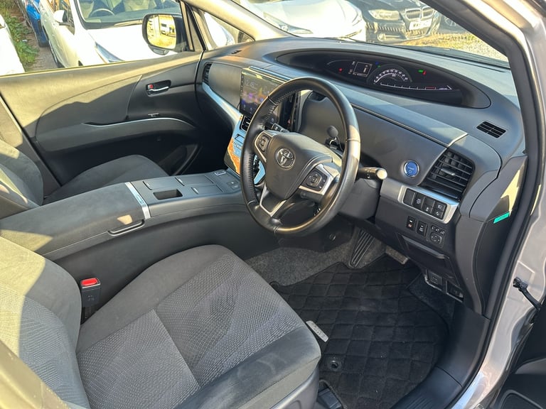 2019 TOYOTA ESTIMA HYBRID 12/2019 (69 PLATE) PURPLE 7 SEATER HALF LEATHER 