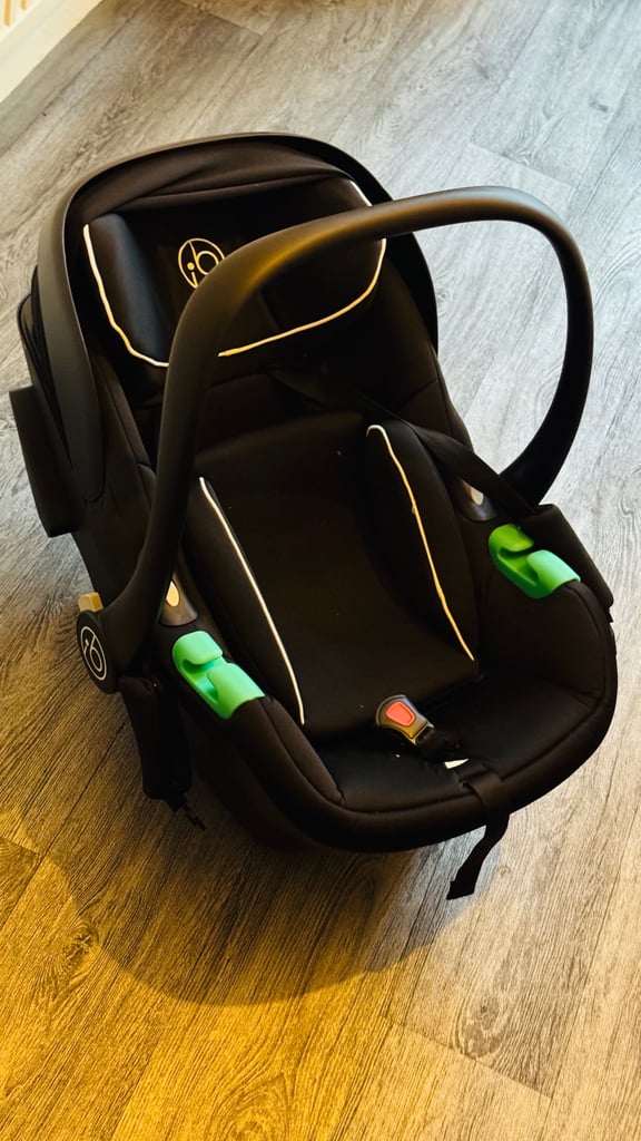 Car sear (Ickle bubba)