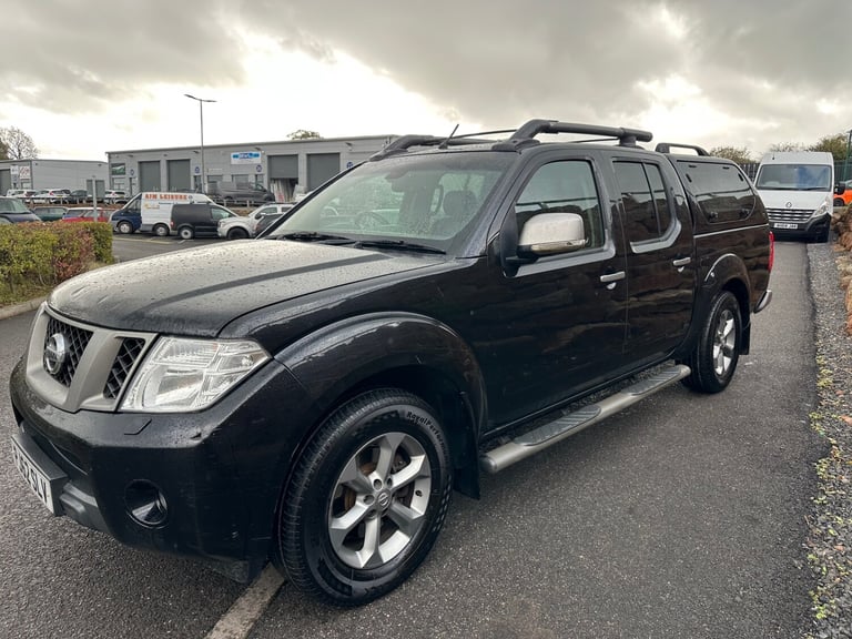 2013 Nissan Navara Double Cab Pick Up Platinum 2.5dCi 190 4WD Auto PICK UP Diesel Automatic
