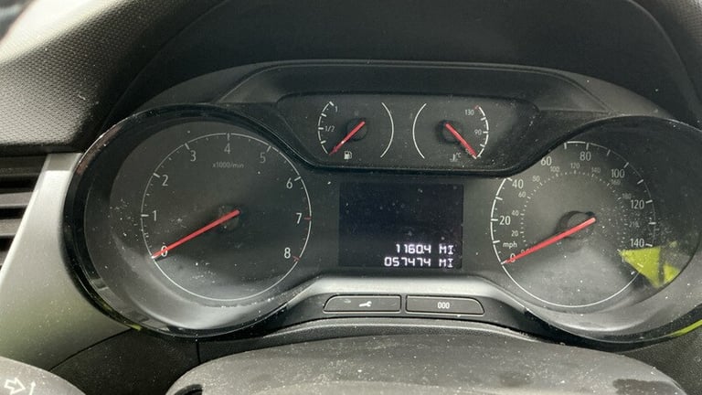 Vauxhall Crossland X 1.2 Turbo ecoTEC SE SUV 5dr Petrol Manual Euro 6 (s/s) (110