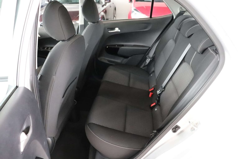 2017 Kia Picanto 1.0 Picanto 2 5dr Hatchback Petrol Manual