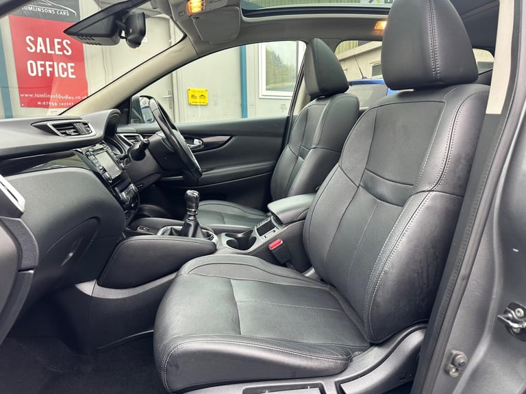 2017 Nissan Qashqai 1.5 dCi Tekna 2WD Euro 6 (s/s) 5dr HATCHBACK Diesel Manual