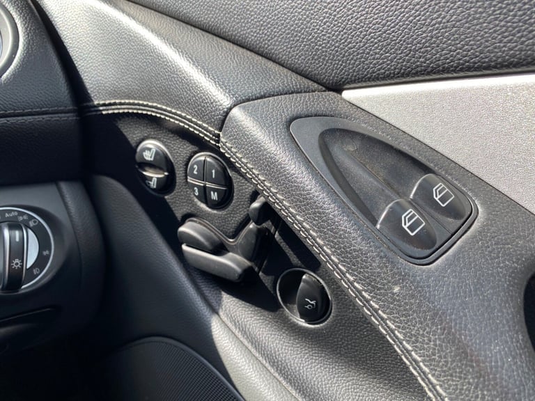 2002 Mercedes-Benz SL 5.4 SL55 Kompressor AMG 2dr Petrol Automatic