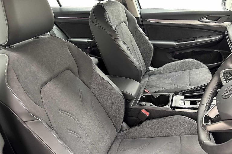 2025 Volkswagen Golf 1.5 TSI 204 Style eHybrid 5dr DSG Hatchback Automatic