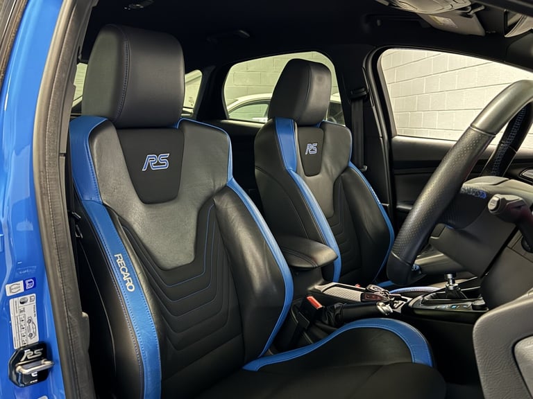 FORD FOCUS 2.3 T EcoBoost RS Blue Manual Petrol 2016