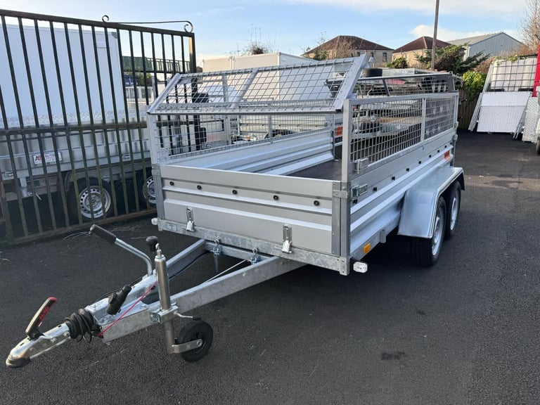 BRAND NEW 10ft x 5ft TWIN AXLE TRAILER WITH 40CM MESH 1300KG BRAKED