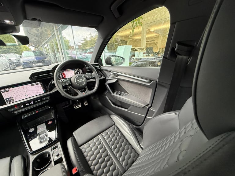  Audi RS3 2.5 TFSI Carbon Black Sportback 5dr Petrol S Tronic quattro Euro 6 (s/s) (4 Petrol Auto...
