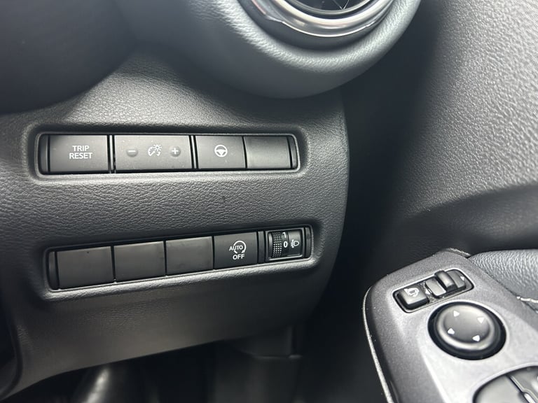 2022 Nissan Juke 1.0 DIG-T TEKNA 5DR Manual Hatchback Petrol Manual