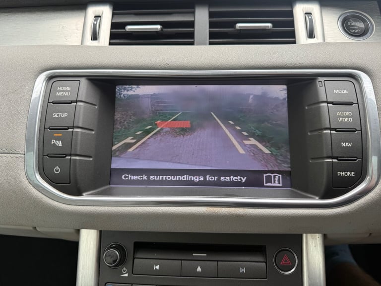 2011 Land Rover Range Rover Evoque 2.2 SD4 Pure 5dr [Tech Pack] ESTATE Diesel Manual