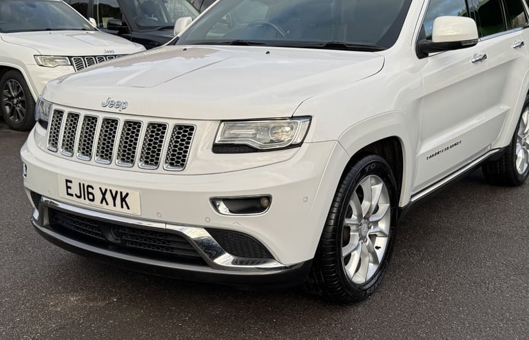 2016 Jeep Grand Cherokee 3.0 V6 CRD Summit SUV 5dr Diesel Auto 4WD Euro 6 (247 bhp) ESTATE Diesel...