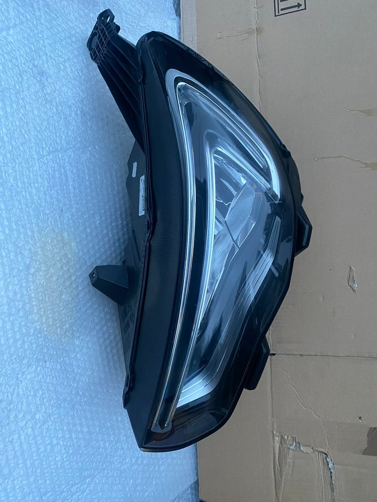 GENUINE VAUXHALL GRANDLAND X 19- PASSENGER LEFT SIDE HEADLIGHT YP00