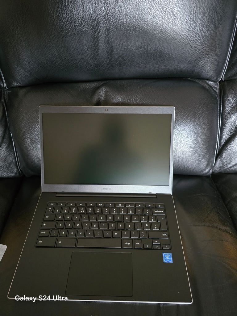 Galaxy chrome book