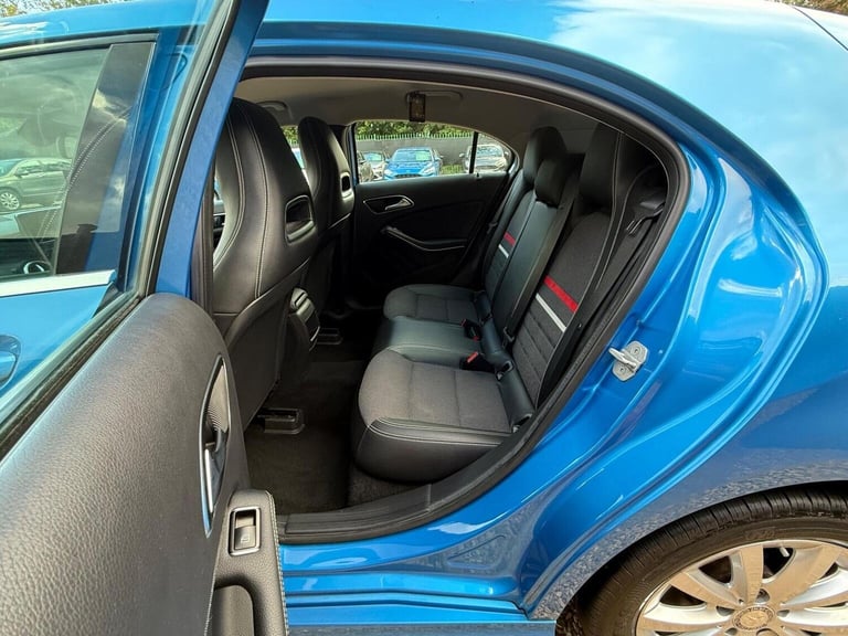 MERCEDES-BENZ A CLASS 1.5 A180 CDI SE 7G-DCT Euro 5 (s/s) 5dr 2014