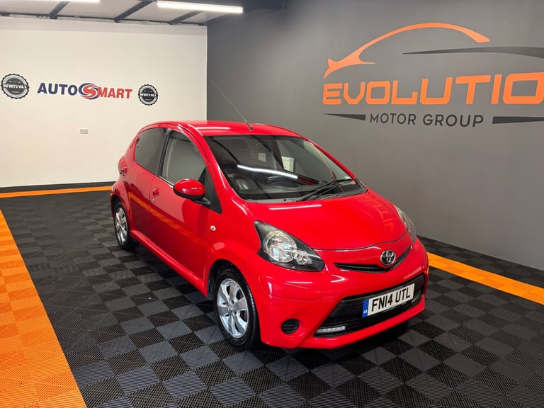 2014 Toyota AYGO 1.0 VVT-i Move with Style 5dr HATCHBACK Petrol Manual