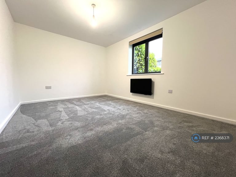 3 bedroom flat in Magenta House. Waters Edge, Haverhill, CB9 (3 bed) (#2368371)