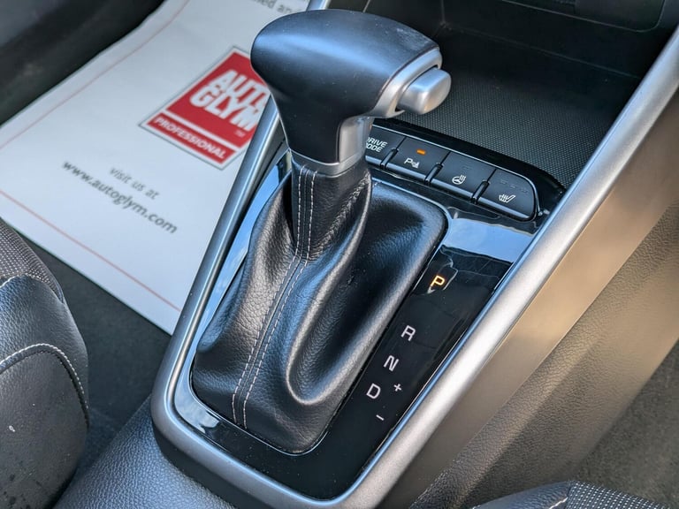 2023 Kia Stonic 1.0 T-GDi MHEV GT-Line S SUV 5dr Petrol Hybrid DCT Euro 6 (s/s) (118 bhp) HATCHBA...