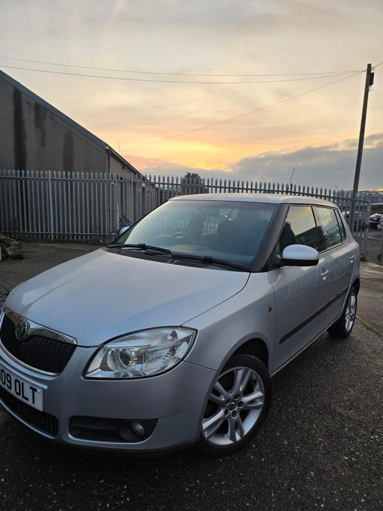 Skoda, FABIA, Hatchback, 2009, Manual, 1896 (cc), 5 doors