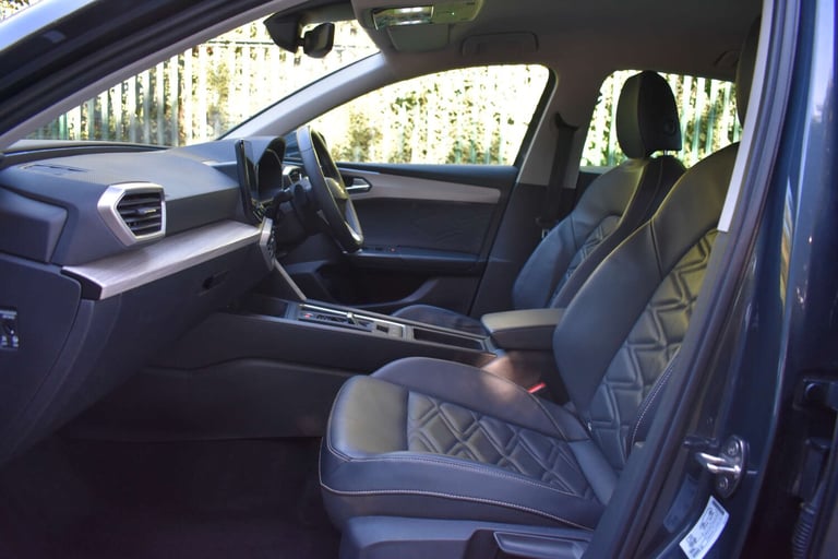 2021 SEAT Leon 1.4 eHybrid Xcellence Lux 5dr DSG HATCHBACK PETROL/ELECTRIC Automatic