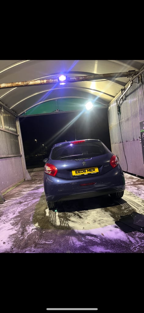 Peugeot, 208, Hatchback, 2014, Manual, 1199 (cc), 5 doors