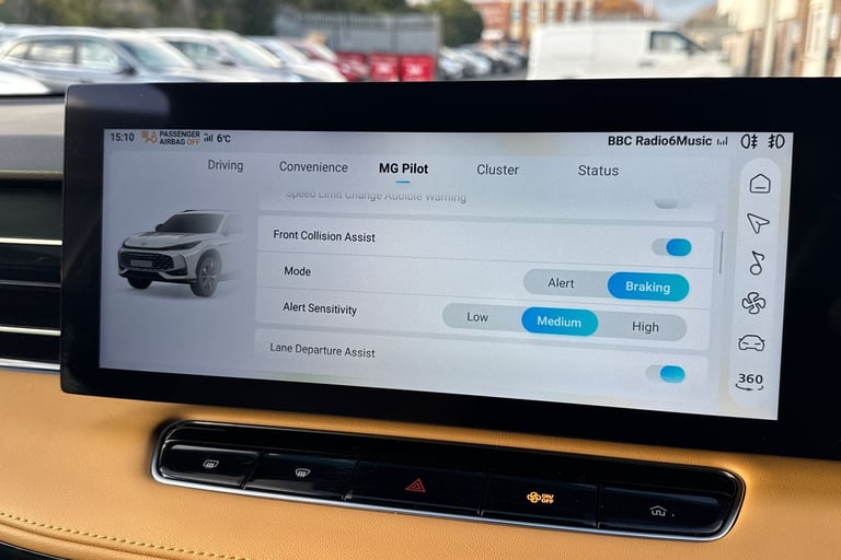 2024 MG MG HS 106290 Hatchback Petrol Manual