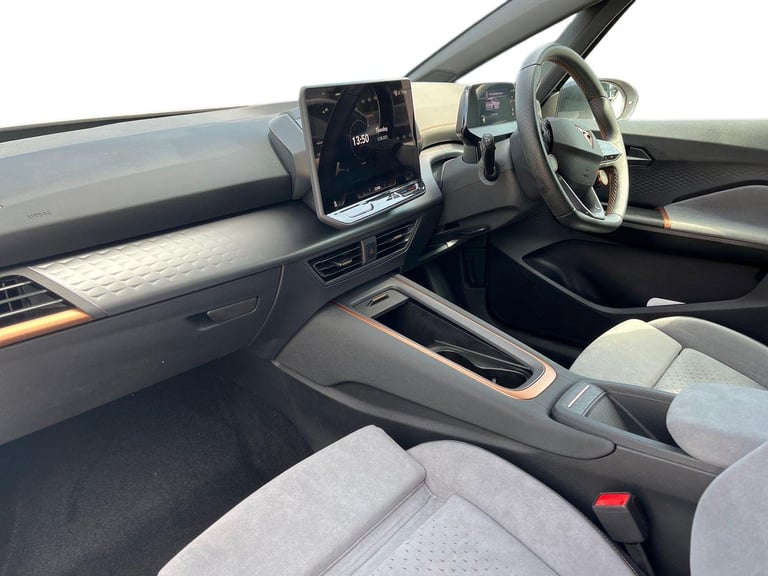  Cupra Born E Boost 59kwh V3 Hatchback 5dr Electric Auto 230 Ps Electric