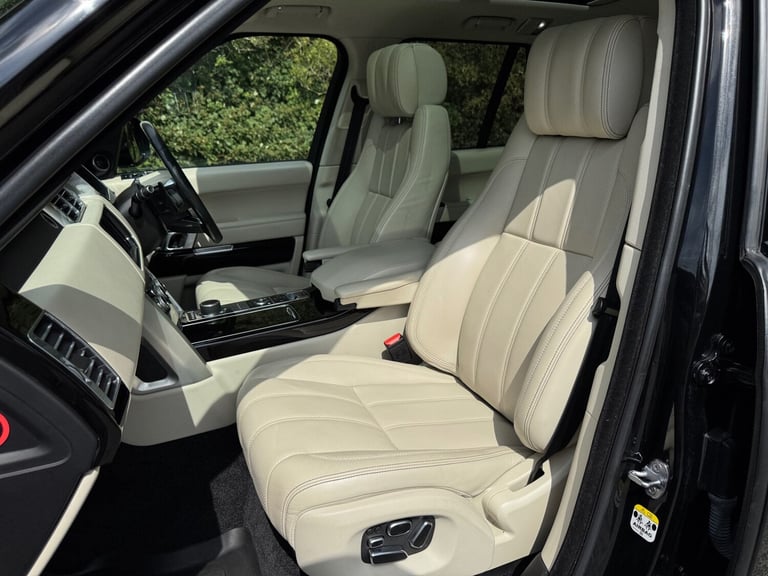 2015 Range Rover 4.4 SDV8 Vogue SE Auto 5 Door Diesel 4x4