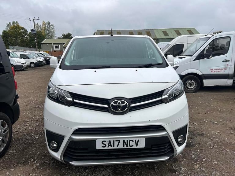 2017 Toyota ProAce 2.0D 120 Comfort Van PANEL VAN DIESEL Manual