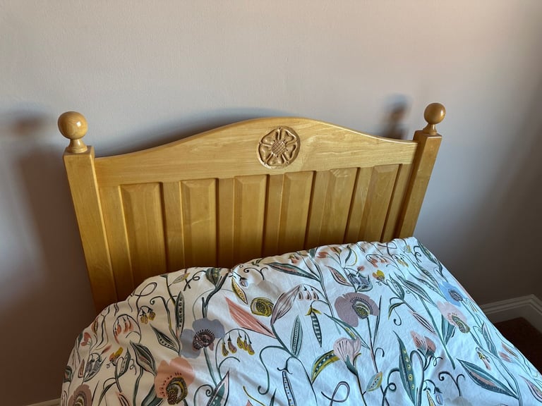 image for Maple 3' single bed by Jeremy Knight