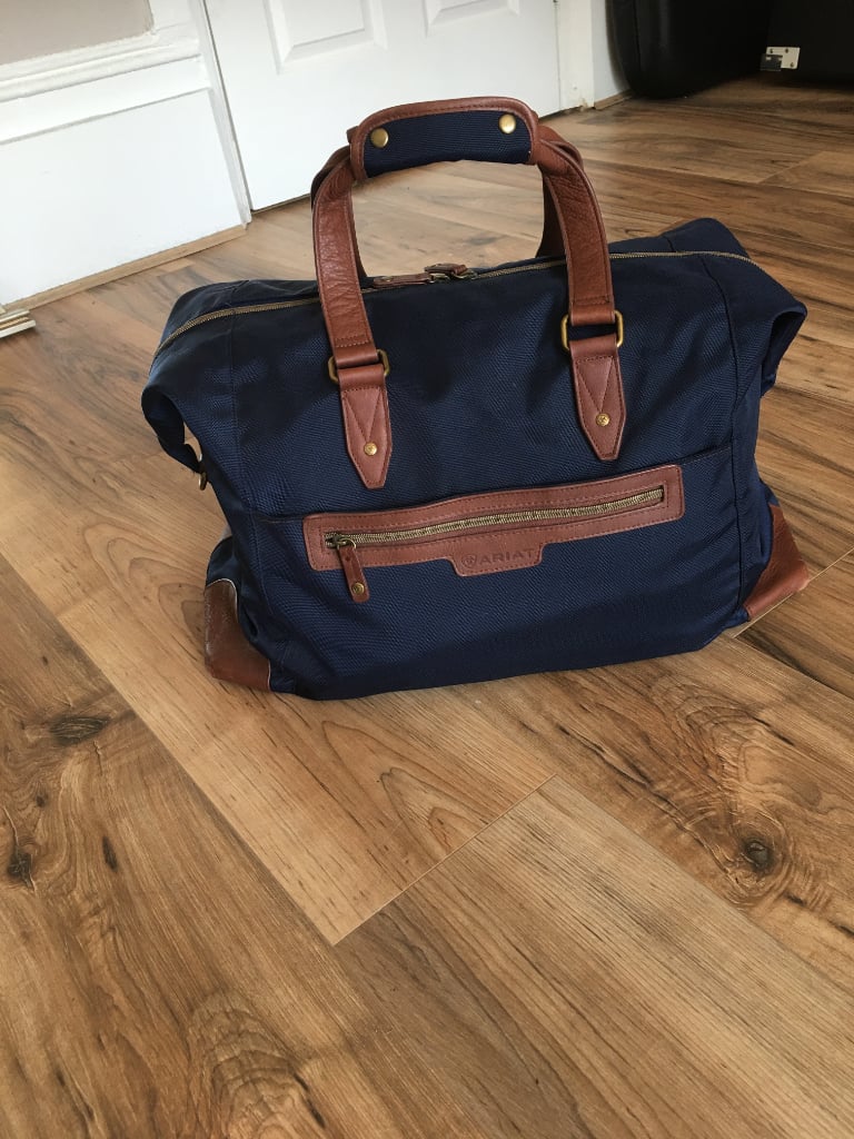ARIAT travel bag