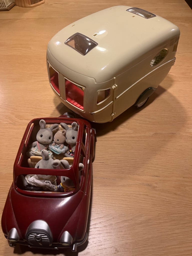 image for Sylvanian Families caravan, car and Rabbit family