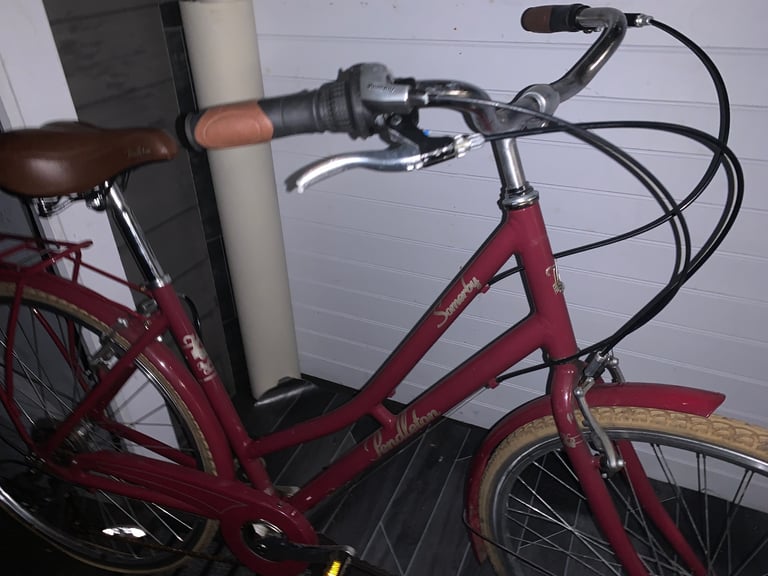 Ladies Pendleton bicycle 