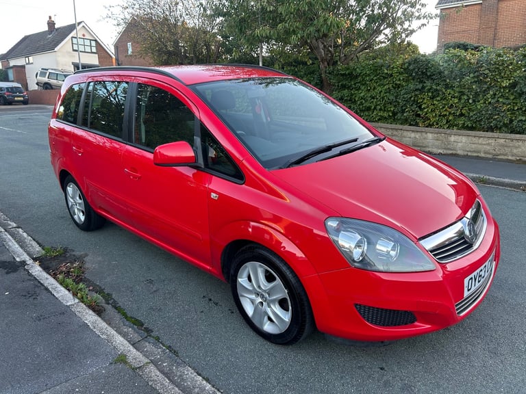 Vauxhall zafira 7 seater car 2014 63 1.6 petrol 12 months mot very clean example - Image 3