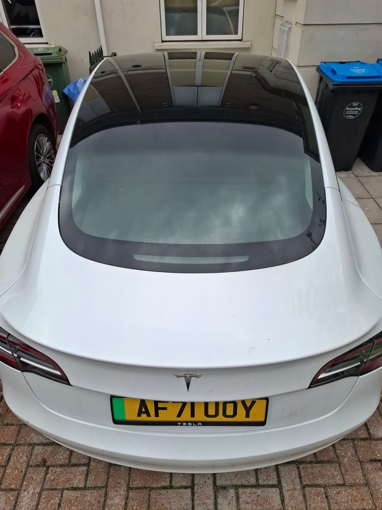Tesla, MODEL 3, Saloon, 2021, Other, 1 (cc), 4 doors