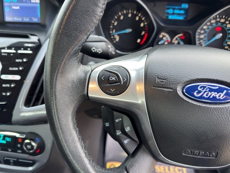 2014 Ford Focus 1.0 125 EcoBoost Titanium 5dr HATCHBACK PETROL Manual