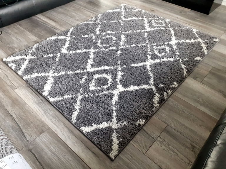Deluxe Berber Rug 120x160cm