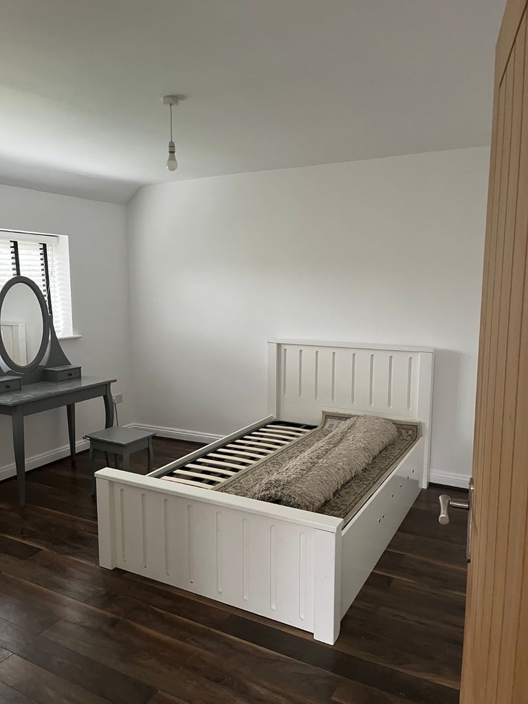 3bed semi detached house 