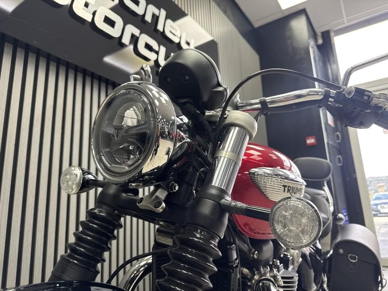 2021 Triumph BONNEVILLE SPEEDMASTER 1200cc bobber cruiser adventure