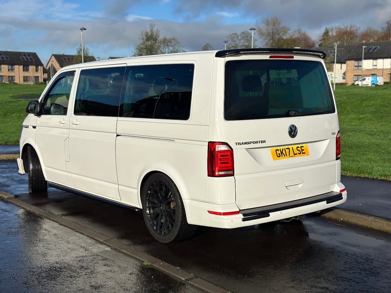 image for Volkswagen, TRANSPORTER SHUTTLE, MPV, 2017, Manual, 1968 (cc), 5 doors