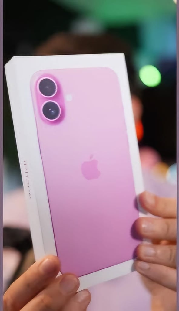 Unlocked Brand New Apple Iphone 16 Plus One Year Apple Warranty 